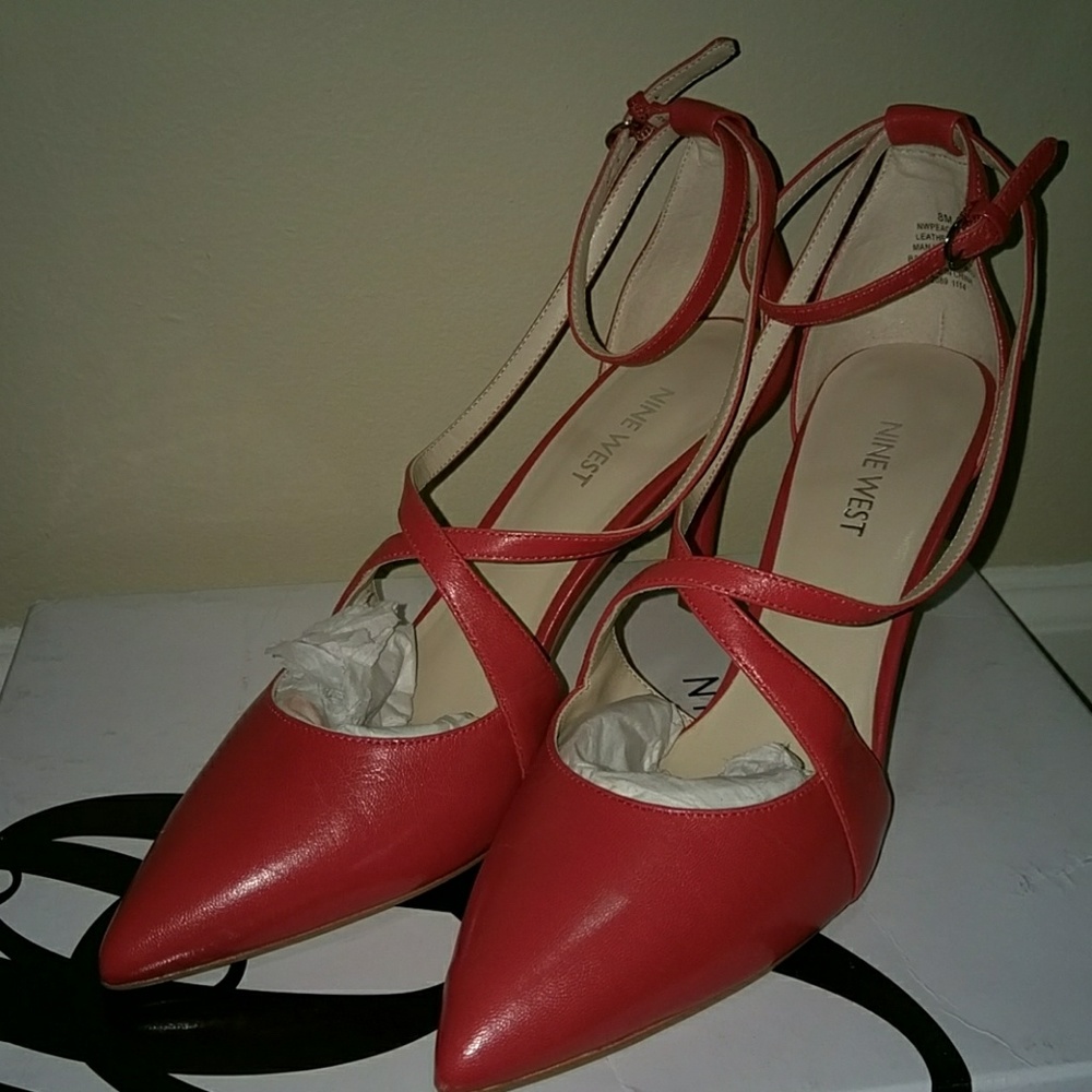 Nine West Women's Red Pumps